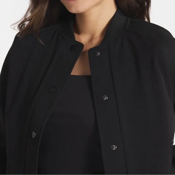 UNRL Jetset Bomber Jacket - Picture 4 of 14